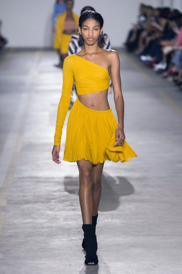 مجموعة Roberto Cavalli لربيع وصيف 2019