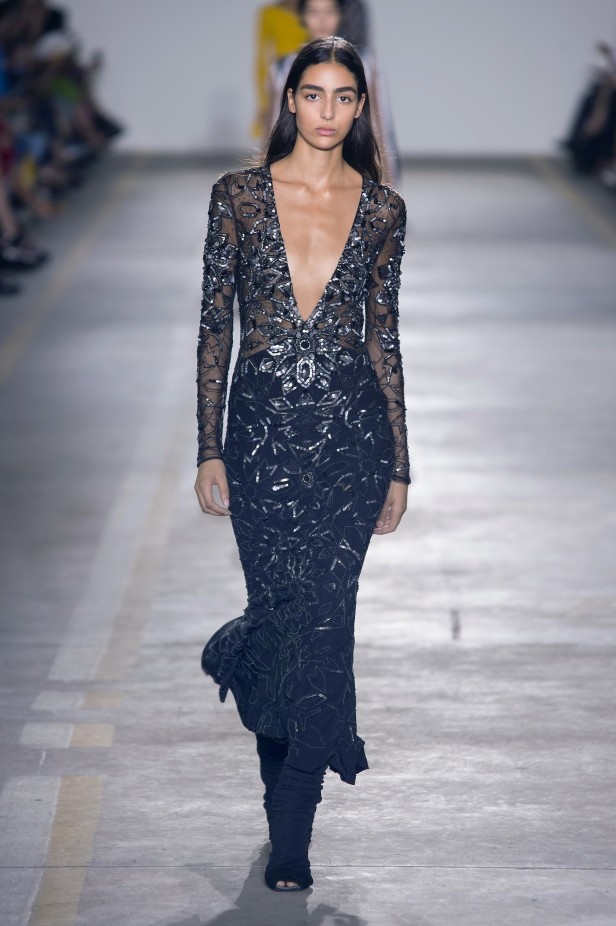 مجموعة Roberto Cavalli لربيع وصيف 2019