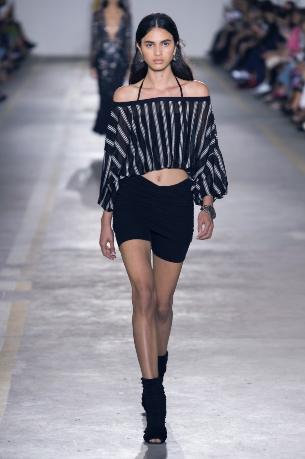 مجموعة Roberto Cavalli لربيع وصيف 2019