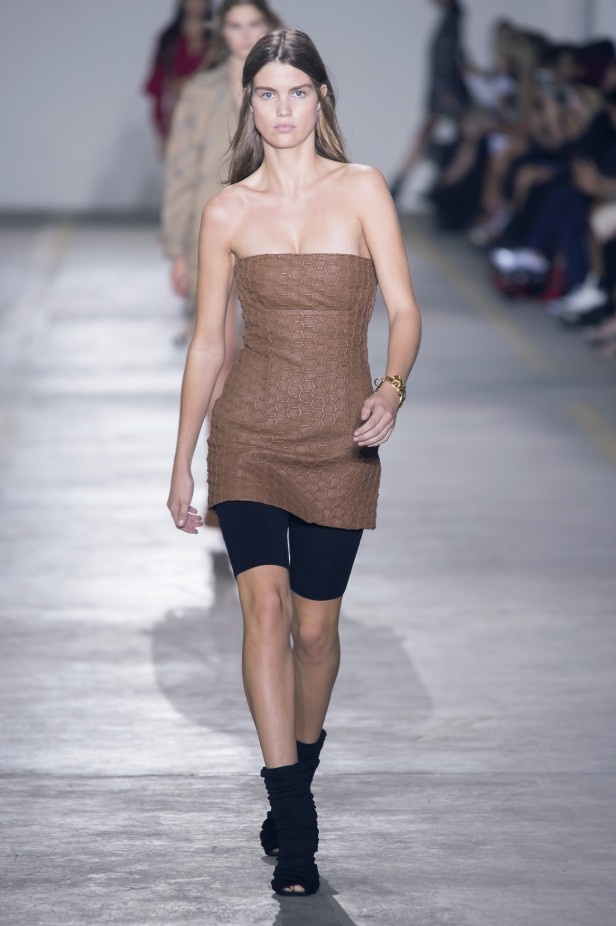 مجموعة Roberto Cavalli لربيع وصيف 2019