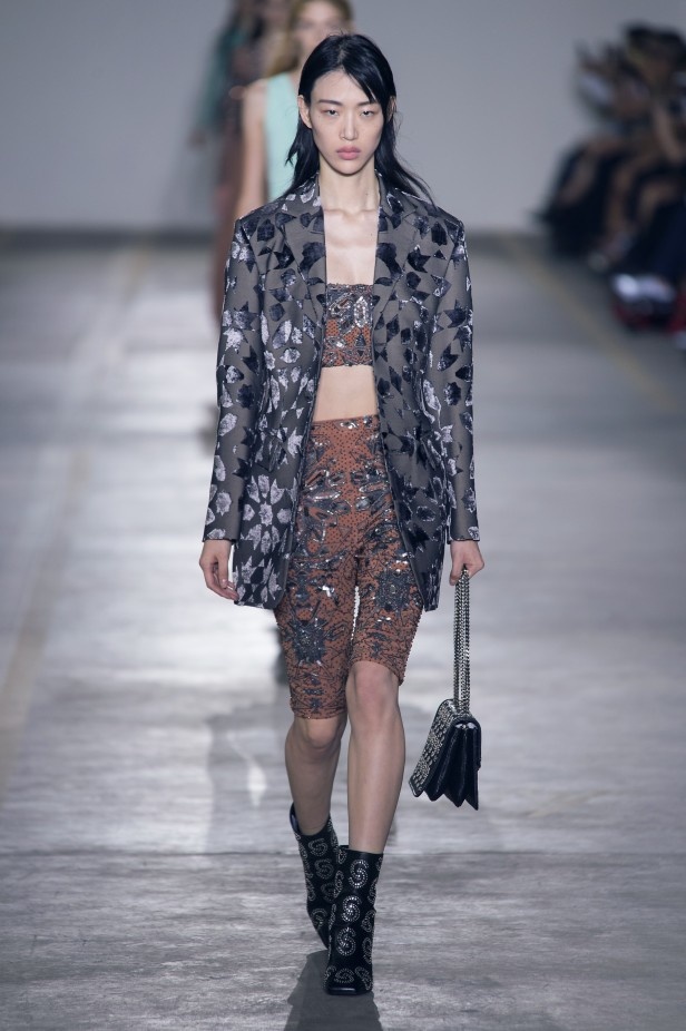 مجموعة Roberto Cavalli لربيع وصيف 2019