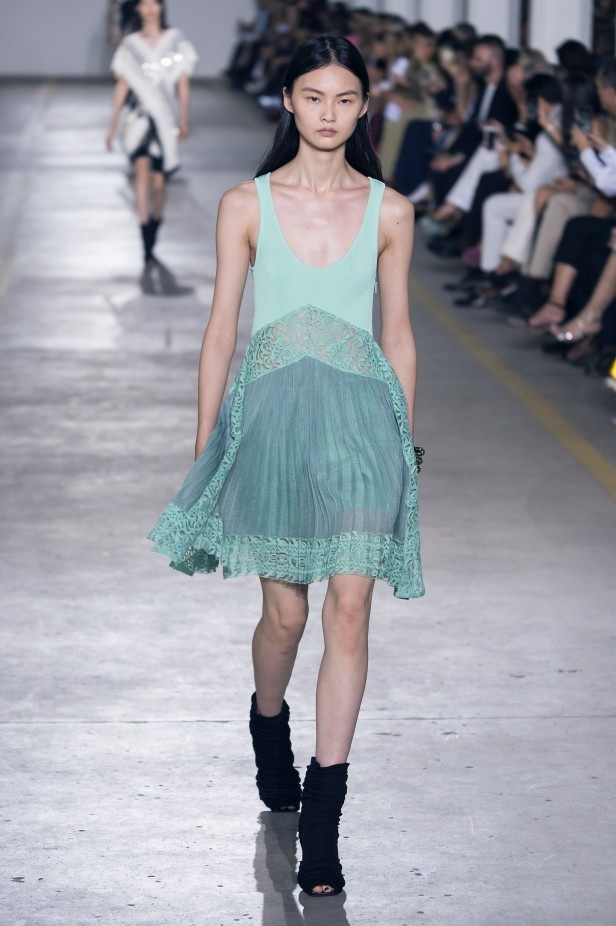 مجموعة Roberto Cavalli لربيع وصيف 2019