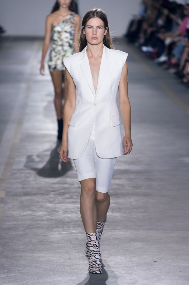 مجموعة Roberto Cavalli لربيع وصيف 2019