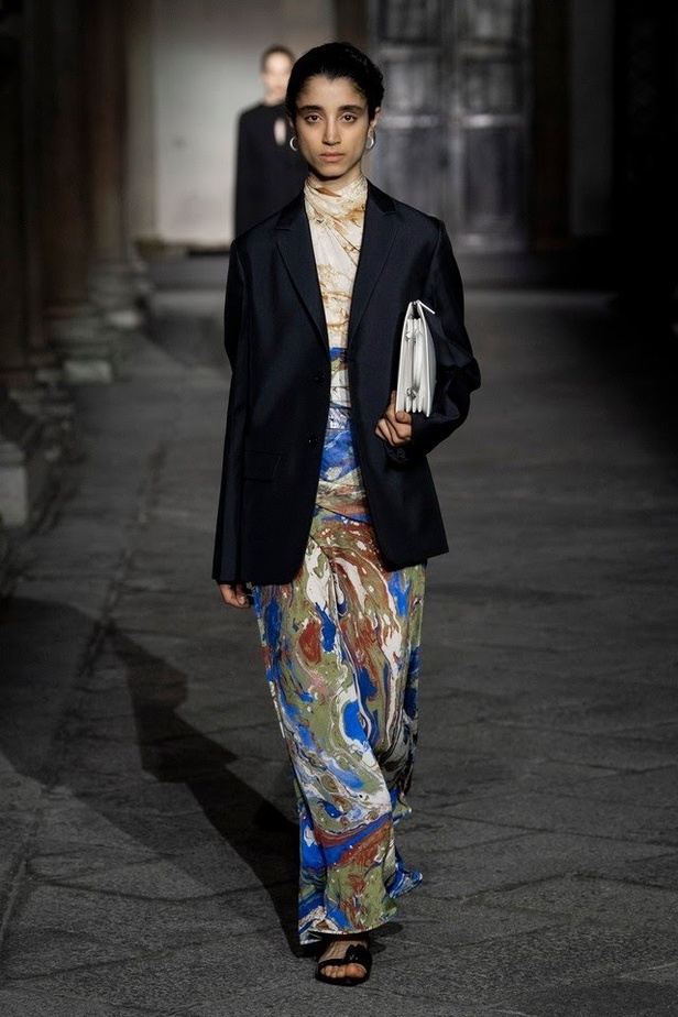 اسبوع الموضة في ميلان 2019 ازياء JIL SANDER لربيع وصيف 2020 