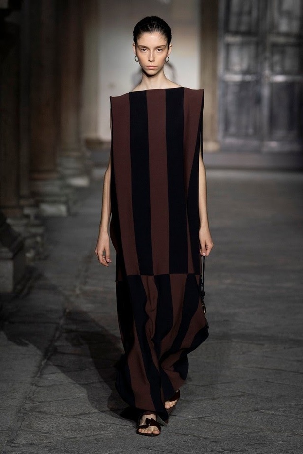اسبوع الموضة في ميلان 2019 ازياء JIL SANDER لربيع وصيف 2020 