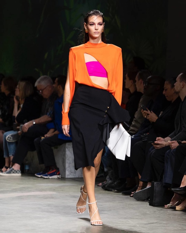 عرض ازياء Versace SS20