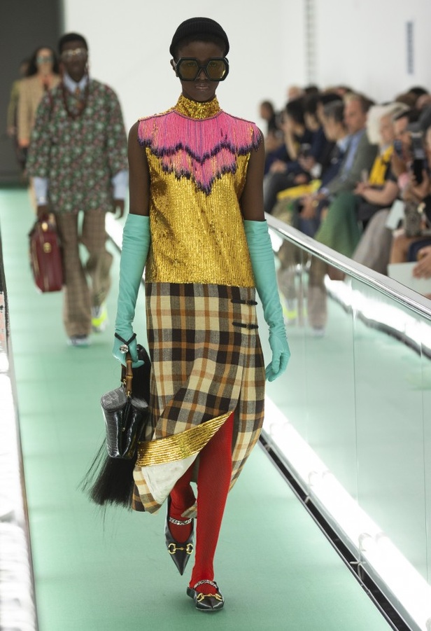 اسبوع الموضة في ميلان 2019 عرض أزياء GUCCI لربيع وصيف 2020