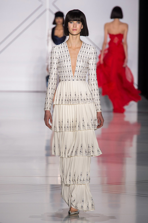 مجموعة الأزياء الراقية من رالف أند روسو لربيع 2017