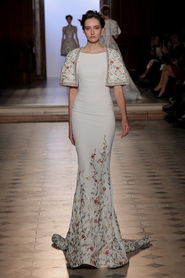 مجموعة الألبسة الراقية من طوني ورد لربيع 2017