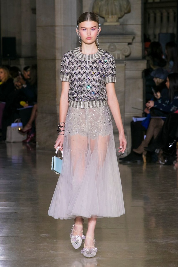 مجموعة جورج حبيقة للأزياء الفاخرة لربيع وصيف 2017  !