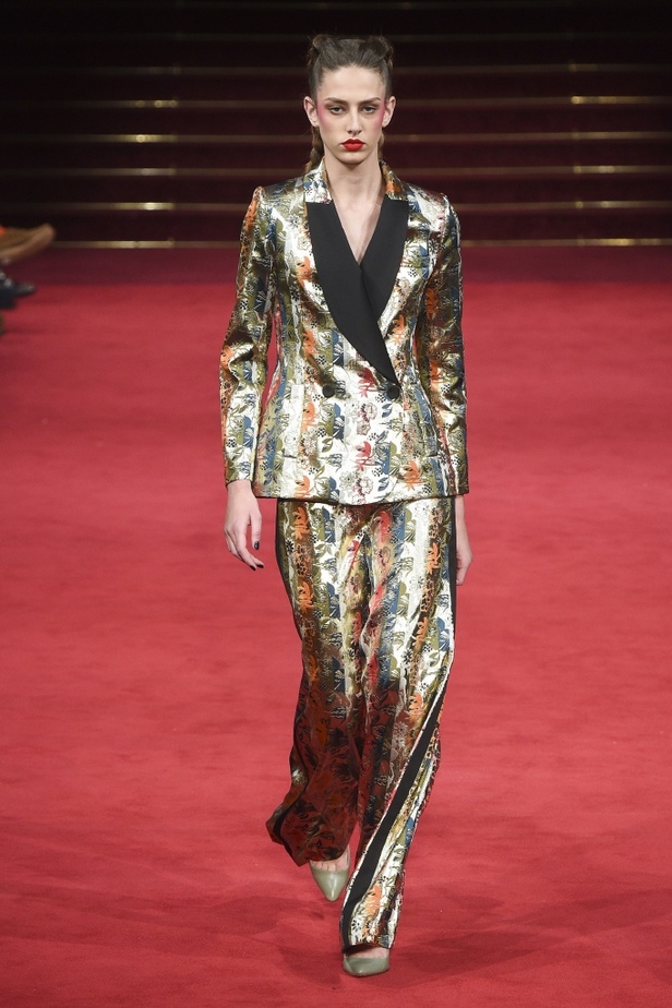 عرض أزياء Alexis Mabille لربيع 2018