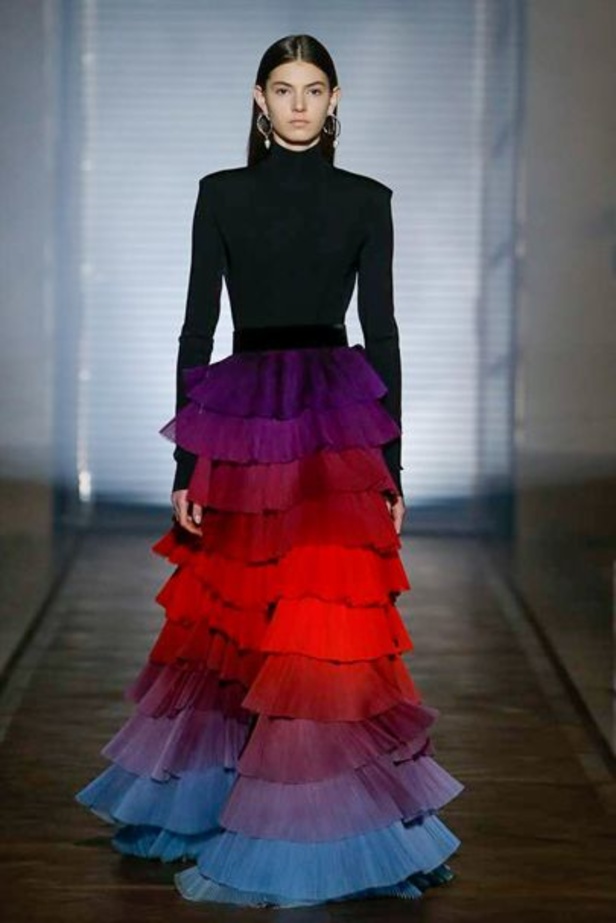 مجموعة Givenchy للهوت كوتور لموسم ربيع وصيف 2018