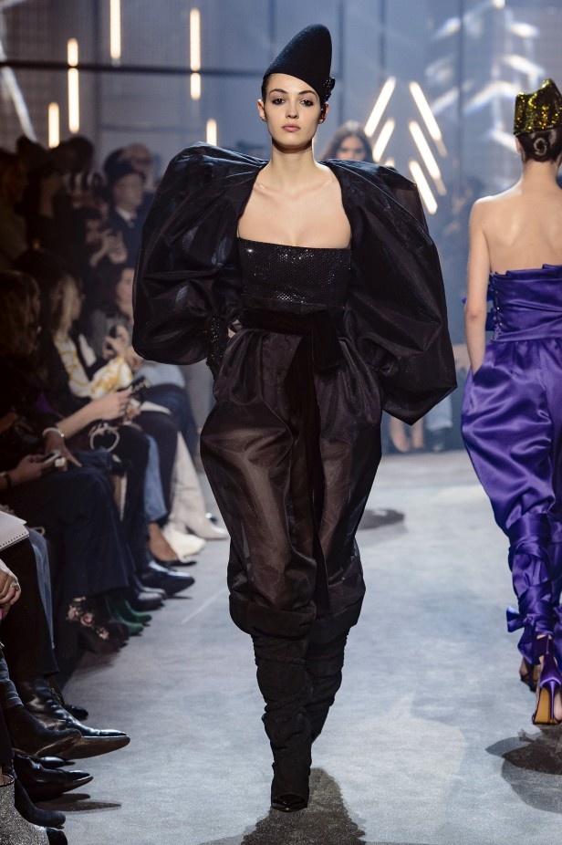 مجموعة Alexandre Vauthier للهوت كوتور لربيع وصيف 2018 