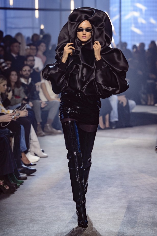 مجموعة Alexandre Vauthier للهوت كوتور لربيع وصيف 2018 