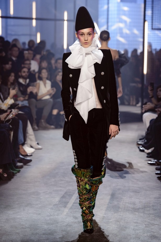 مجموعة Alexandre Vauthier للهوت كوتور لربيع وصيف 2018 