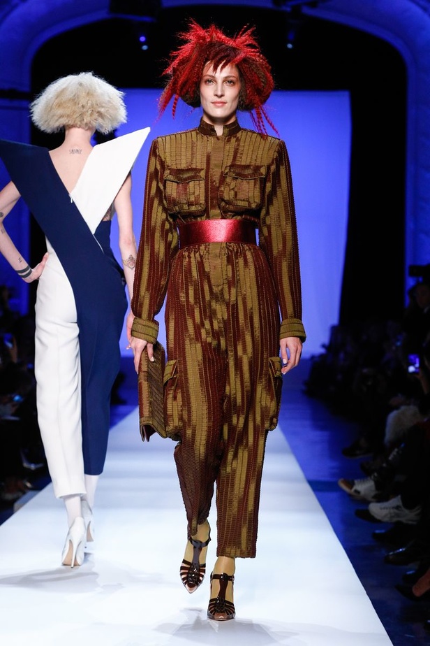 مجموعة الألبسة الراقية من جان بول غوتييه لربيع 2019