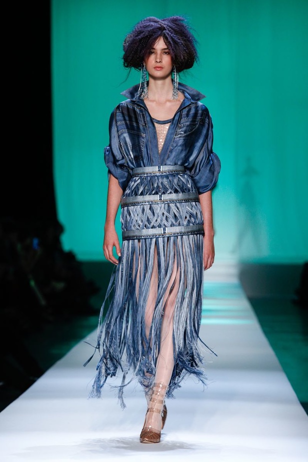 مجموعة الألبسة الراقية من جان بول غوتييه لربيع 2019