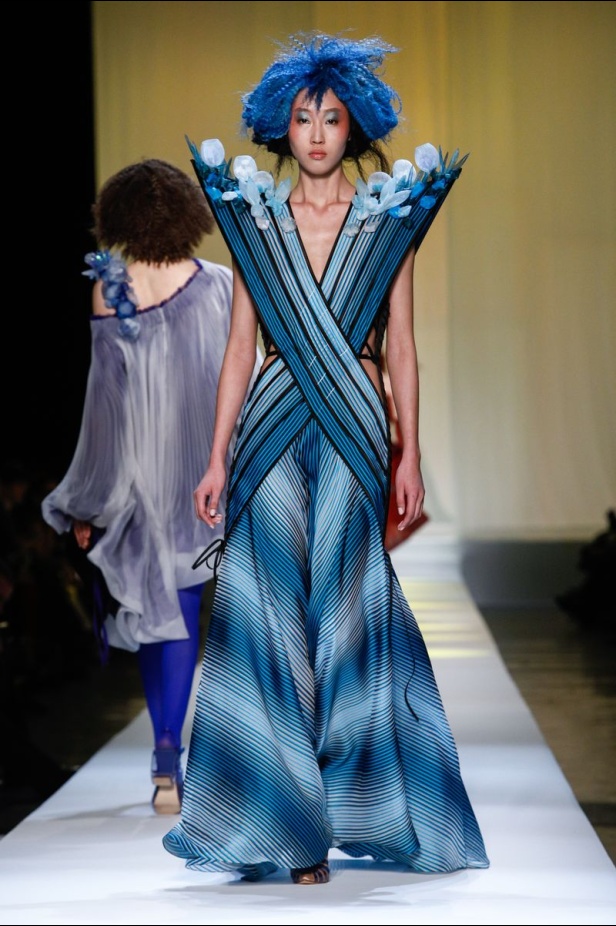 مجموعة الألبسة الراقية من جان بول غوتييه لربيع 2019