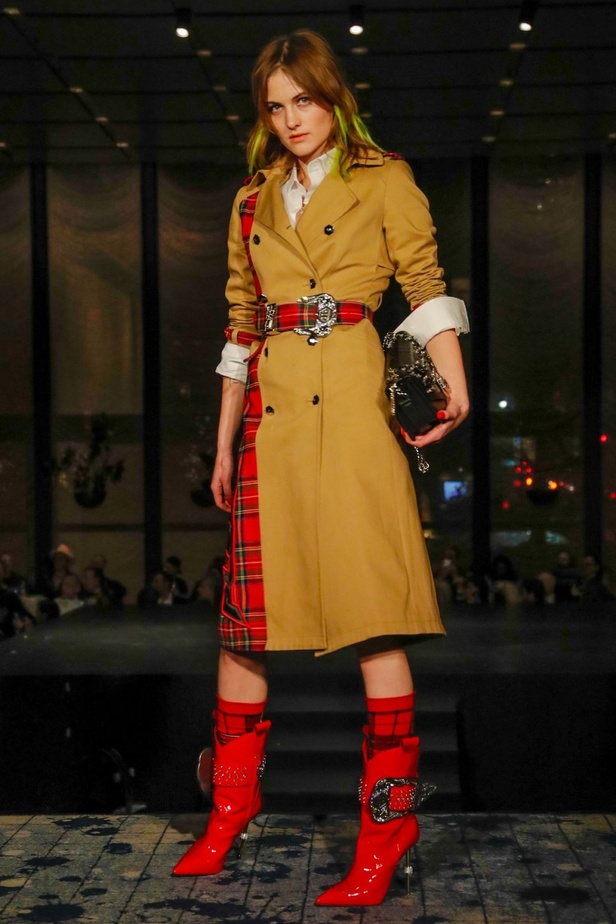 عرض أزياء فيليب بلاين لخريف وشتاء 2019