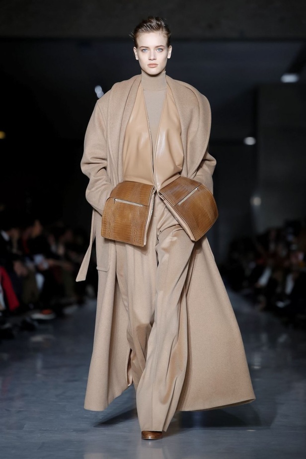 عرض أزياء ماكس مارا لخريف وشتاء 2019‏