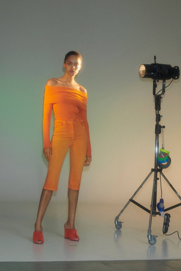 صور عرض أزياء مجموعة MSGM ريزورت 2022