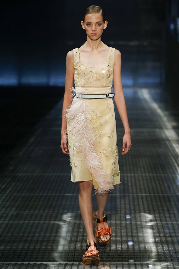 مجموعة Prada  لربيع وصيف 2017