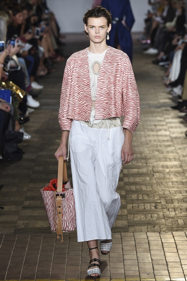 مجموعة “سبورتماكس” لموسم ربيع وصيف 2017