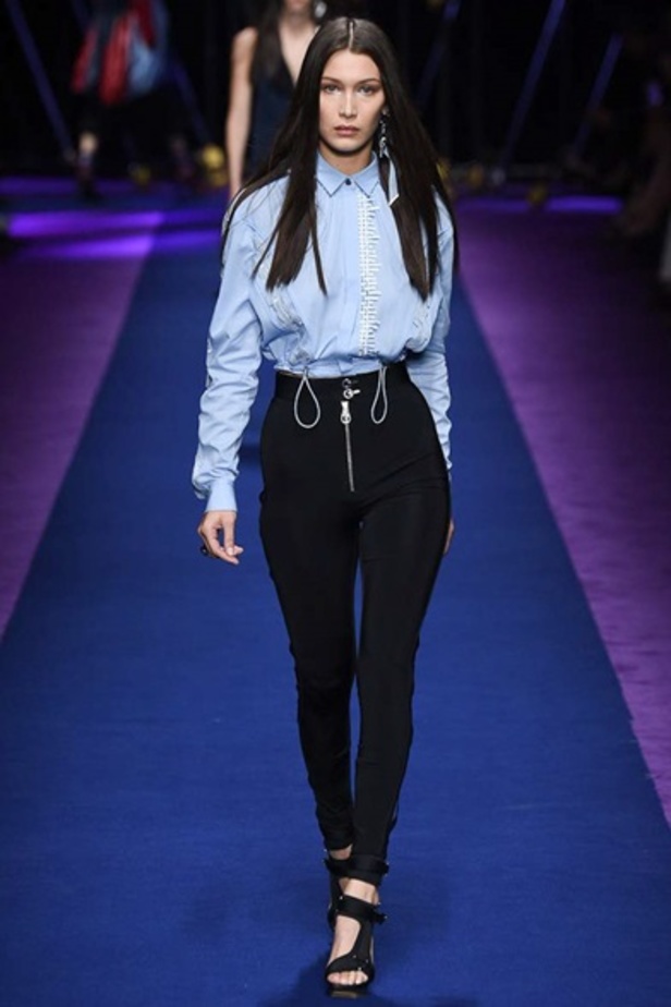 مجموعة "فيرساتشي" لموسم ربيع وصيف 2017