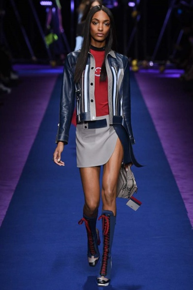 مجموعة "فيرساتشي" لموسم ربيع وصيف 2017