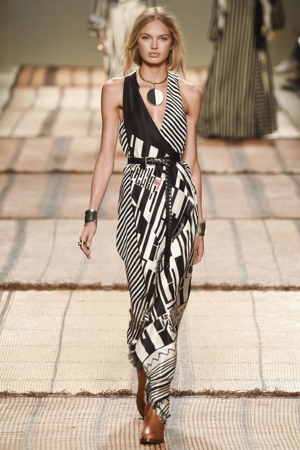 مجموعة Etro لربيع وصيف 2017...