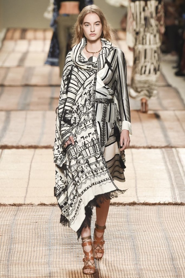 مجموعة Etro لربيع وصيف 2017...