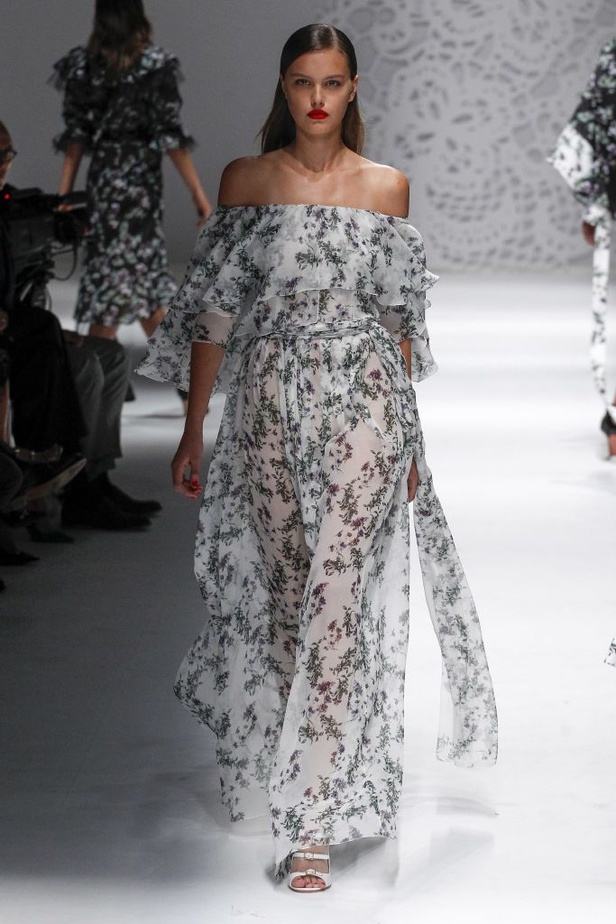 مجموعة Blumarine لربيع وصيف 2018