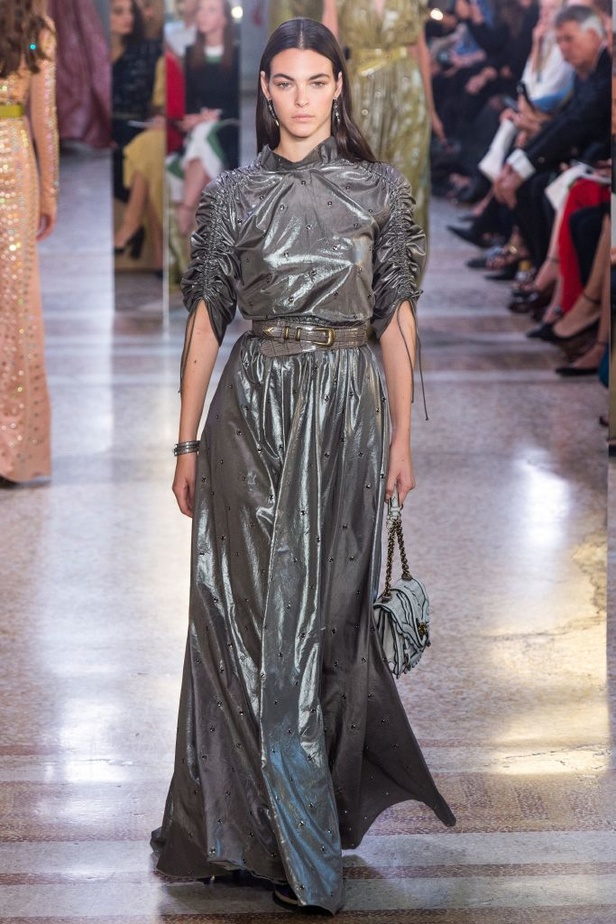 مجموعة “بوتيغا فينيتا” للأزياء لربيع وصيف 2018 !