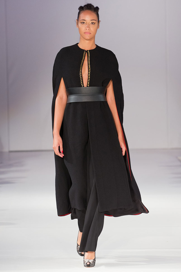 موديلات قفطان مغربي من اسبوع الموضة في لندن