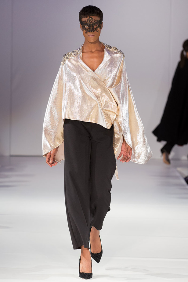 موديلات قفطان مغربي من اسبوع الموضة في لندن