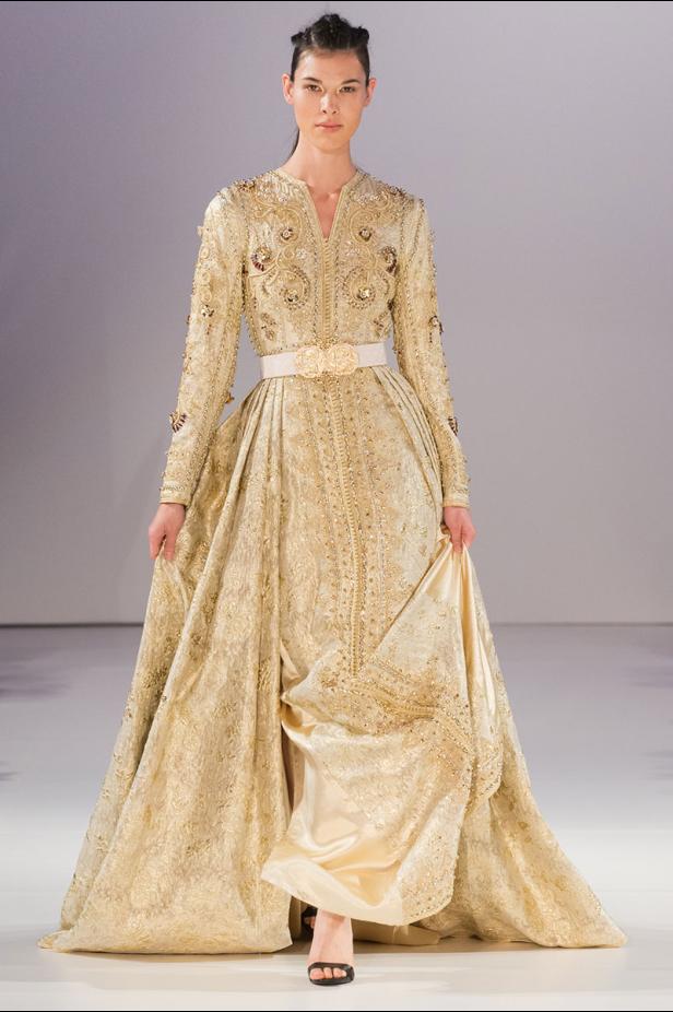 موديلات قفطان مغربي من اسبوع الموضة في لندن