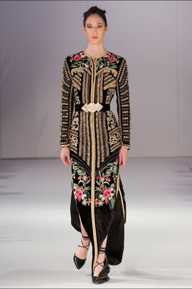 موديلات قفطان مغربي من اسبوع الموضة في لندن