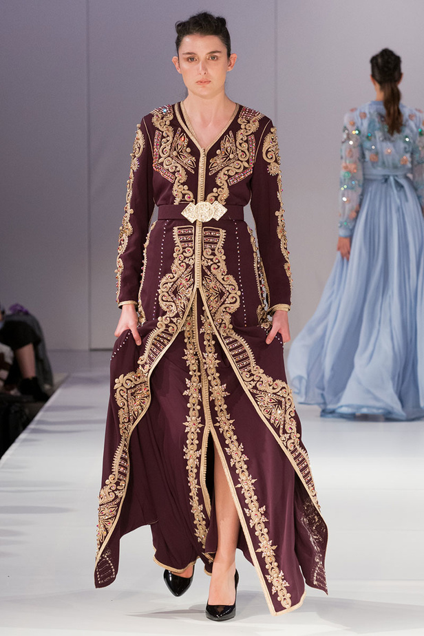 موديلات قفطان مغربي من اسبوع الموضة في لندن