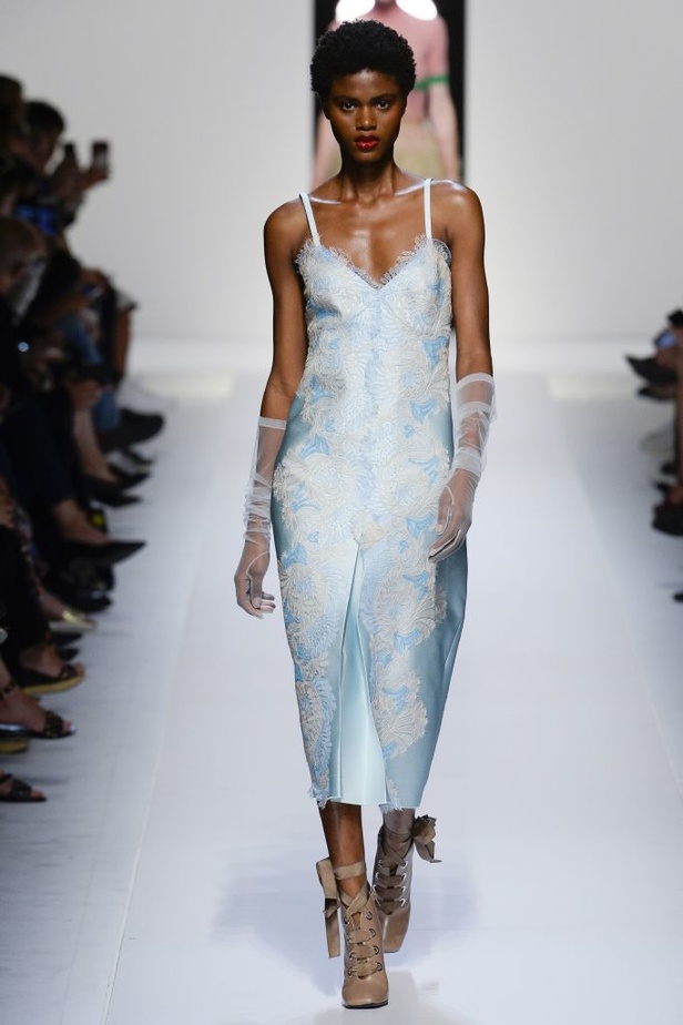 مجموعة ارمانو سيرفينو لربيع و صيف 2018