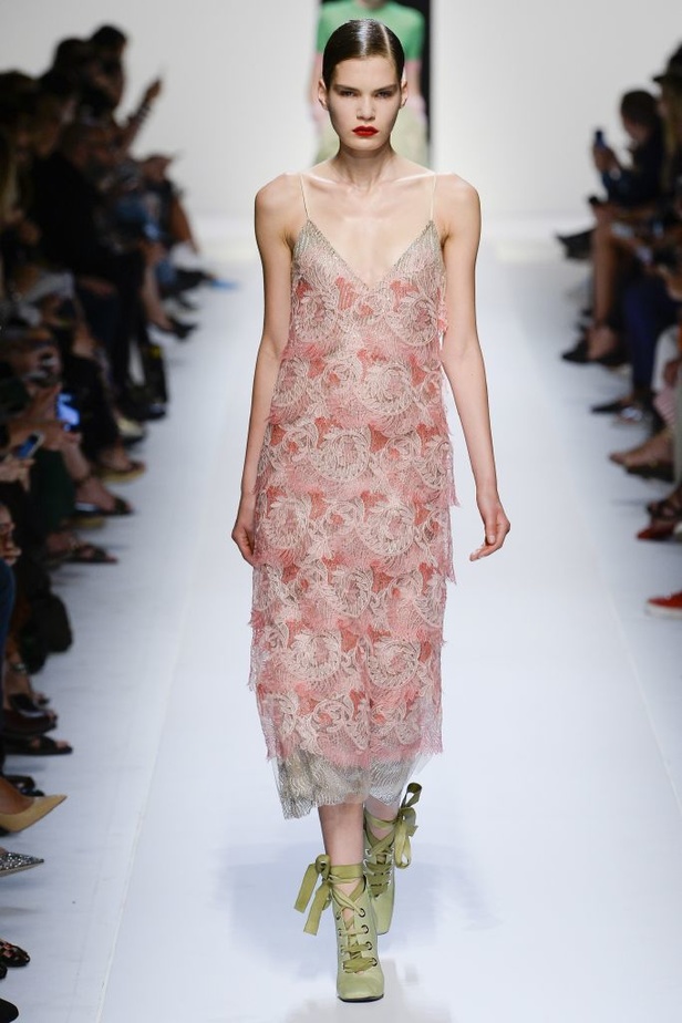 مجموعة ارمانو سيرفينو لربيع و صيف 2018