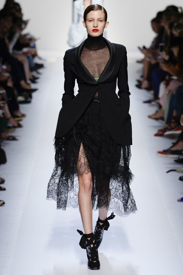 مجموعة ارمانو سيرفينو لربيع و صيف 2018