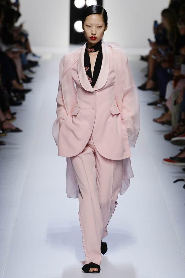 مجموعة ارمانو سيرفينو لربيع و صيف 2018