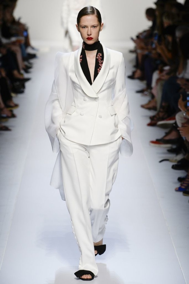 مجموعة ارمانو سيرفينو لربيع و صيف 2018