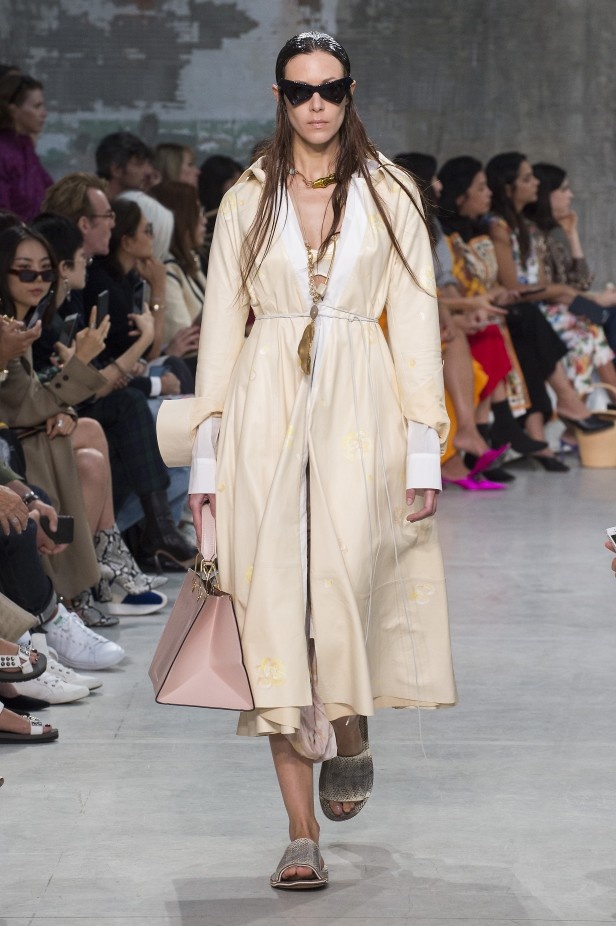 مجموعة Marni لربيع وصيف 2019