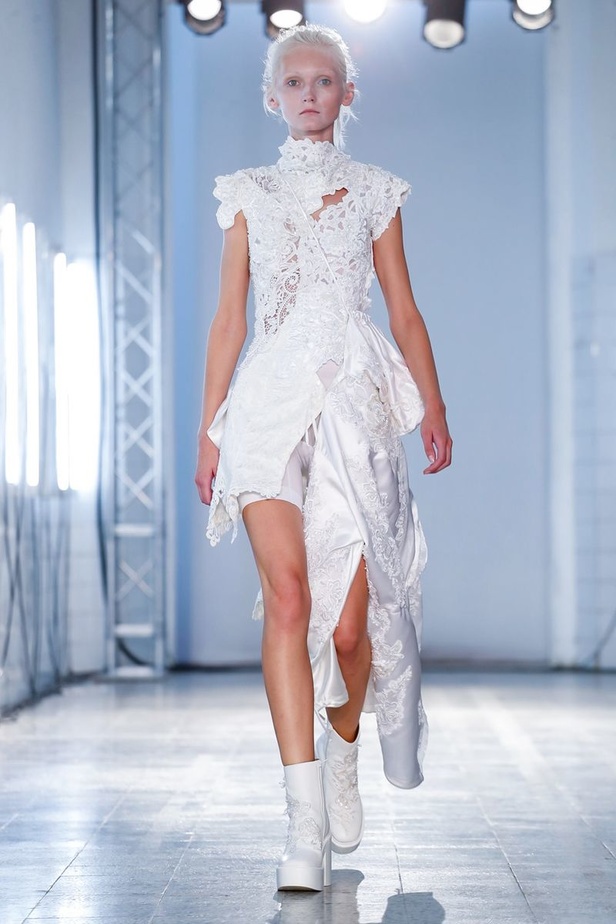 مجموعة AF Vandevorst لموسم ربيع وصيف 2019 ‏