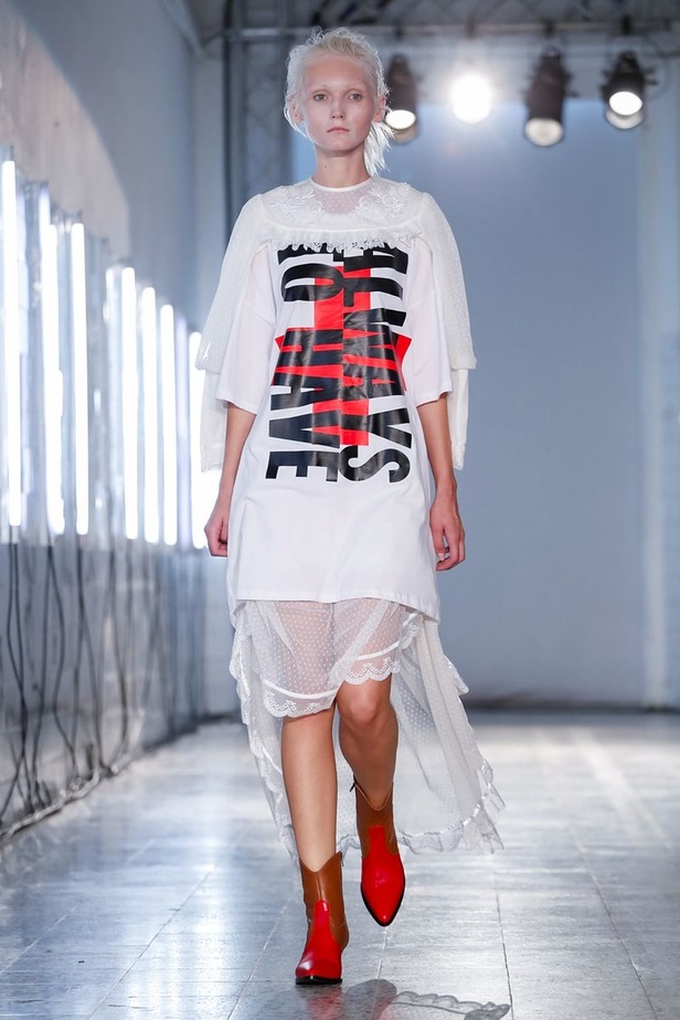 مجموعة AF Vandevorst لموسم ربيع وصيف 2019 ‏