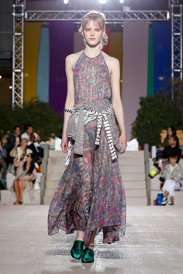 اسبوع الموضة في ميلان 2019 عرض أزياء MISSONI لربيع وصيف 2020