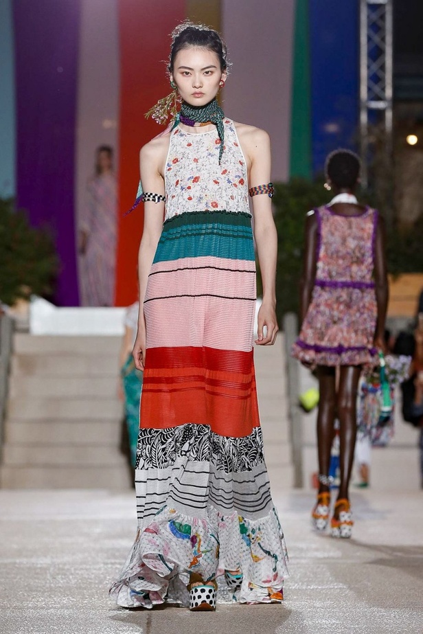 اسبوع الموضة في ميلان 2019 عرض أزياء MISSONI لربيع وصيف 2020