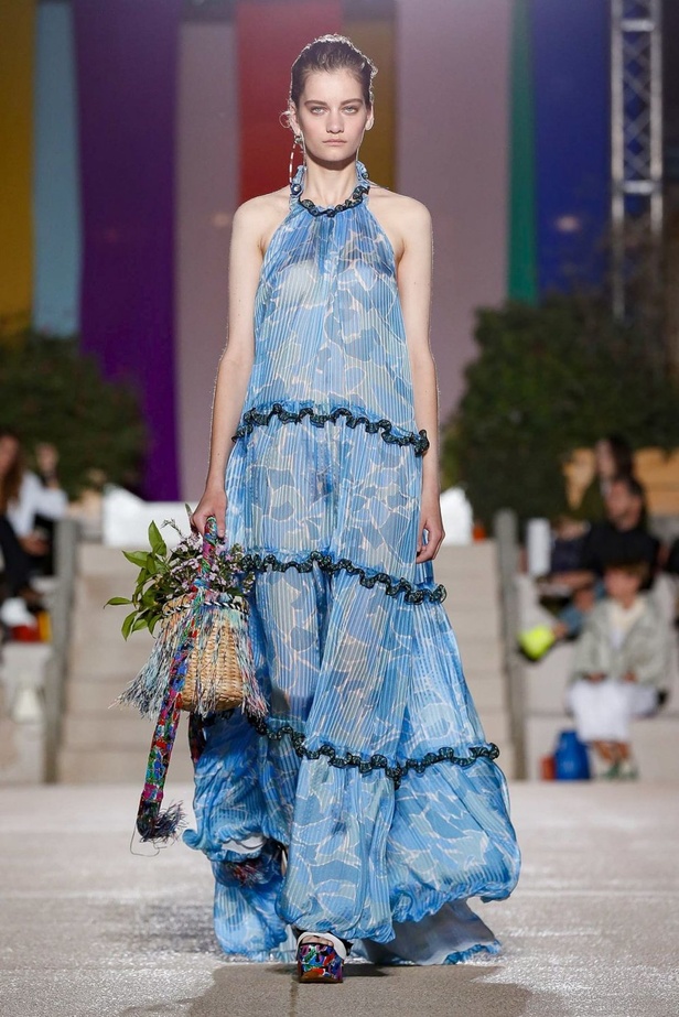 اسبوع الموضة في ميلان 2019 عرض أزياء MISSONI لربيع وصيف 2020