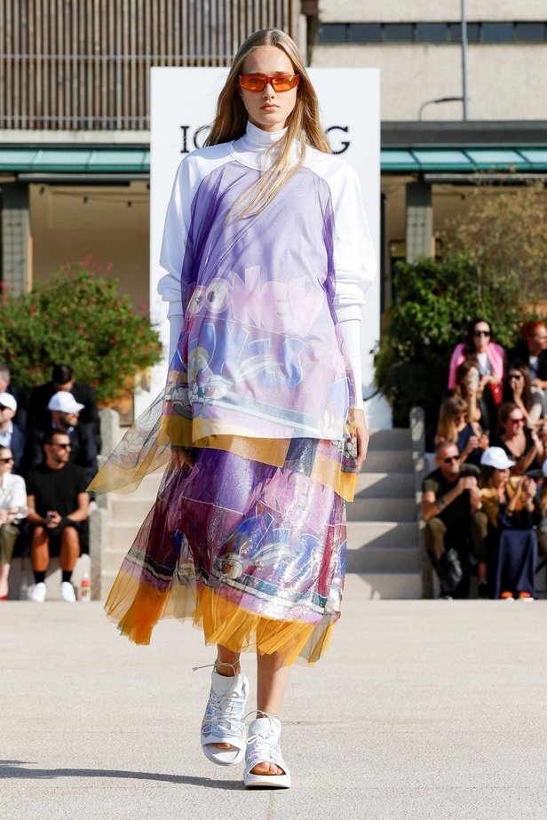 اسبوع الموضة في ميلان 2019 عرض أزياء ICEBERG لربيع وصيف 2020